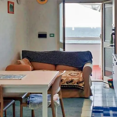 Apartamento Amazing In With Kitchen Castelsardo